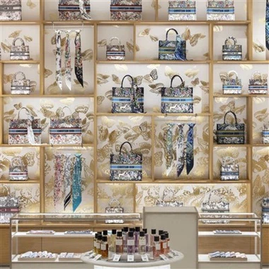 Krepšio vitrinų baldų nuotraukos