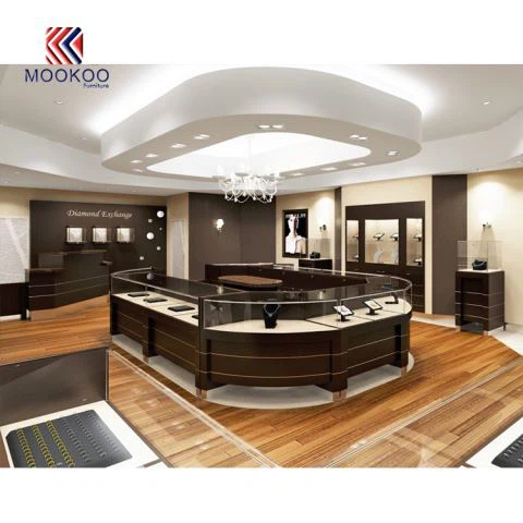 Stiklinė vitrina Juvelyriniai metalai Klasikinis stilius juvelyrinių dirbinių parduotuvėje