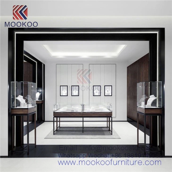 Full Glass Jewelry Stand